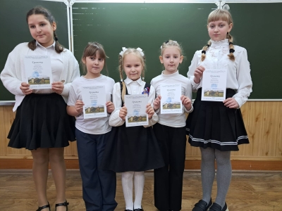 7tbJFoXxJUc.jpg?1763966203