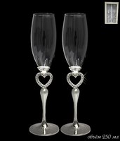 Набор фужеров