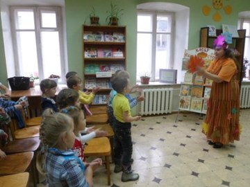 СЛАВА ХЛЕБУ НА СТОЛЕ