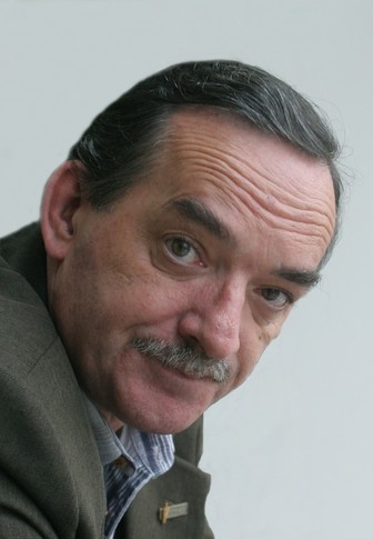 Петров