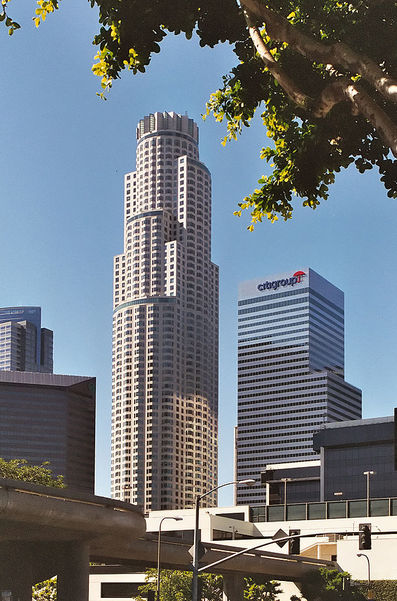 640px-Los_Angeles_Library_Tower_%28small
