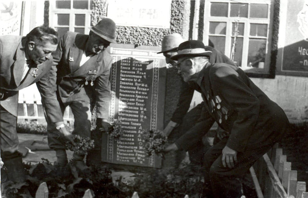 1212121.jpg?1479200568